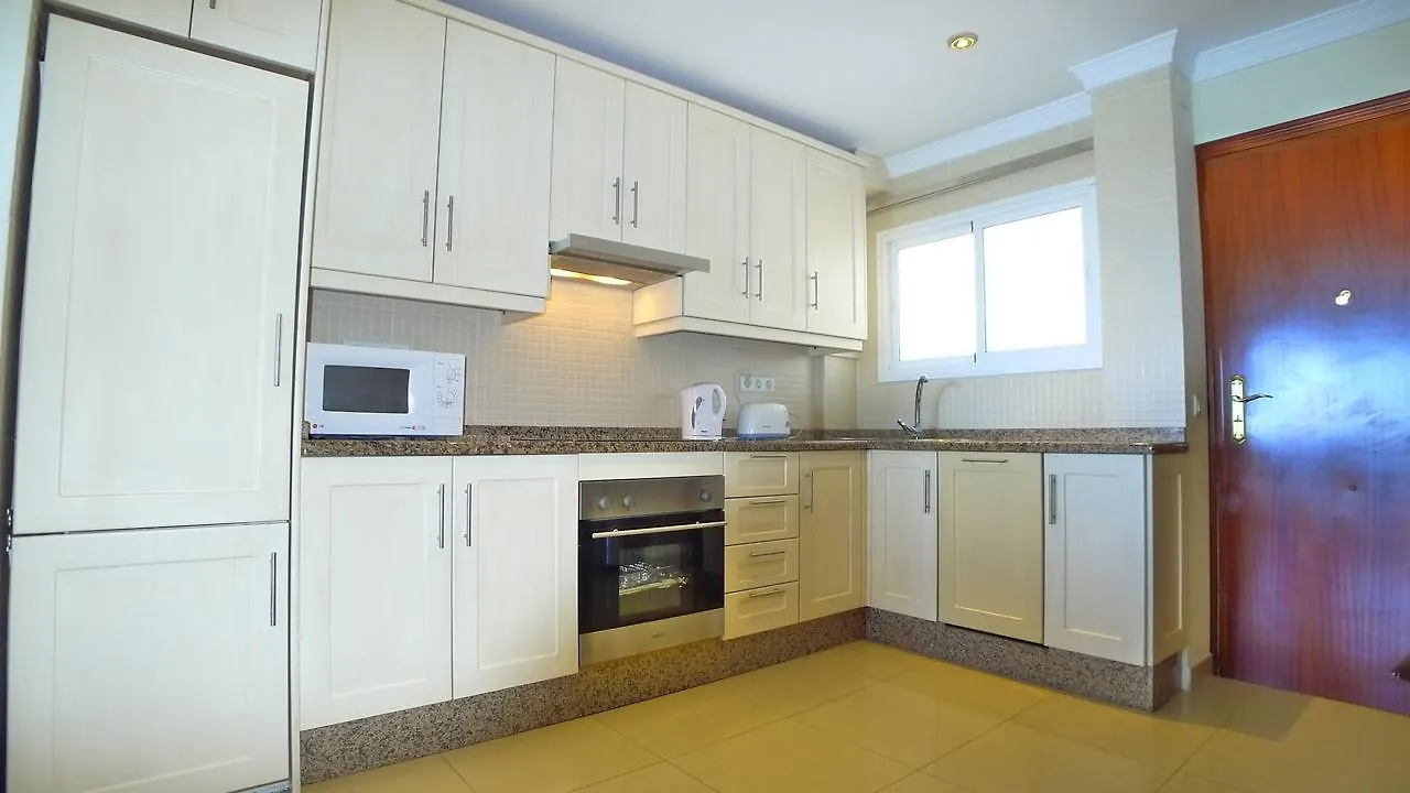 Acapulco Playa - Nerja Apartment
