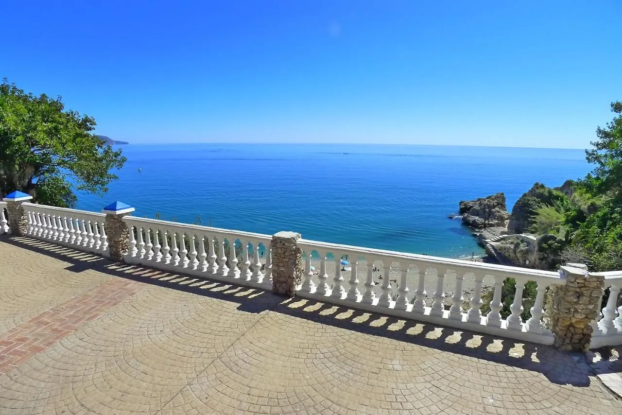 Acapulco Playa - Nerja Apartment